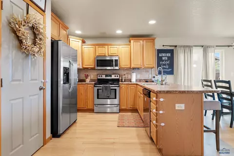 1236 Fairbanks Dr, Box Elder, SD 57719 photo 11