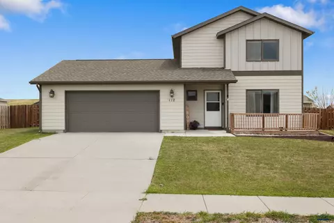 112 Maxwell Dr, Box Elder, SD 57719 photo 1