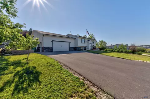 12204 Renata Dr, Black Hawk, SD 57718
