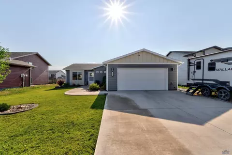 644 Boswell Blvd, Box Elder, SD 57719 photo 3