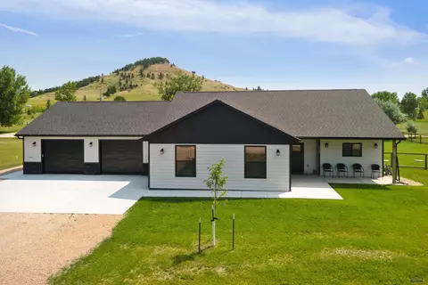 9545 Discovery Ct, Piedmont, SD 57769