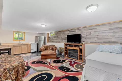 1905 Junction Ave, Sturgis, SD 57785 photo 23