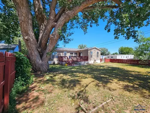 5404 Pine St, Black Hawk, SD 57718