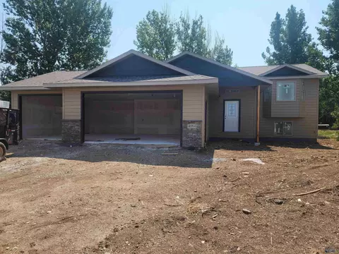 4084 Altor Ln, Rapid City, SD 57703