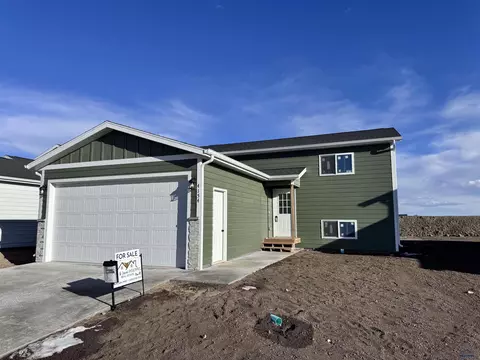 4154 Haralson Ln, Rapid City, SD 57703