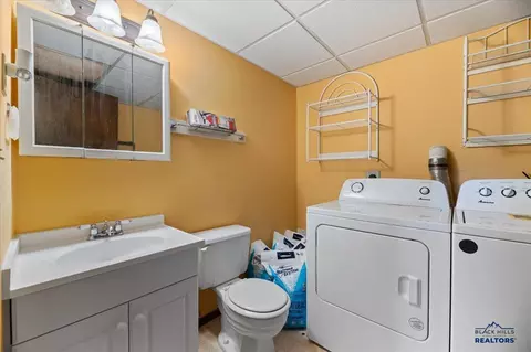 919 Park Dr, Belle Fourche, SD 57717 photo 13