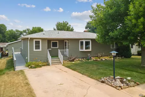 304 38th, Rapid City, SD 57702