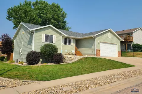 4643 Bozeman Cir, Rapid City, SD 57703
