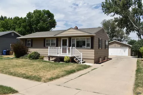2932 W Flormann, Rapid City, SD 57701