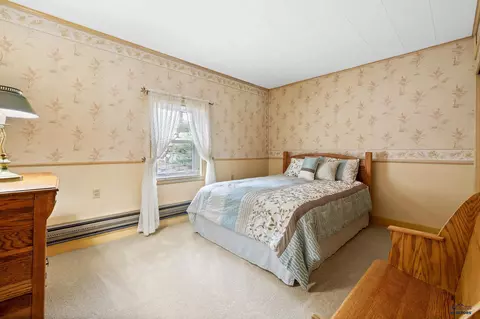 630 Lincoln, Custer, SD 57730 photo 16