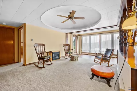 630 Lincoln, Custer, SD 57730 photo 13
