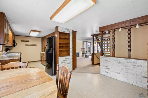 630 Lincoln, Custer, SD 57730 photo 6