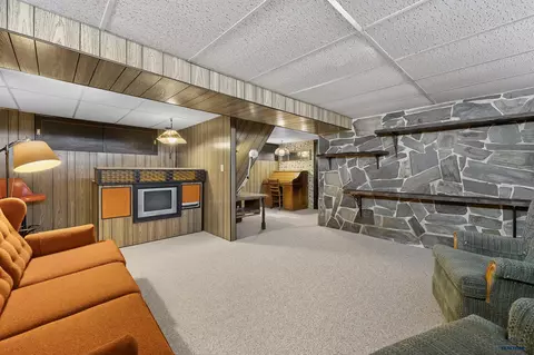 630 Lincoln, Custer, SD 57730 photo 22