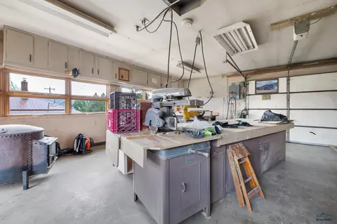 630 Lincoln, Custer, SD 57730 photo 25