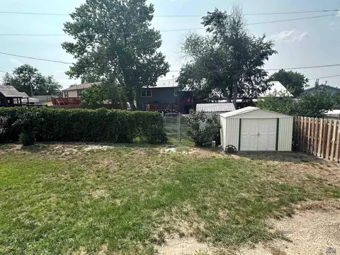 400 10th Ave, Edgemont, SD 57735 photo 32