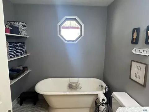 400 10th Ave, Edgemont, SD 57735 photo 23