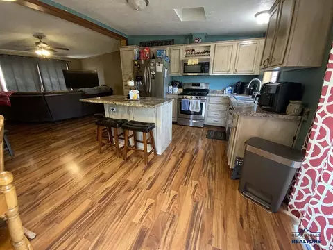 809 Cornell Ave, Newell, SD 57760 photo 5