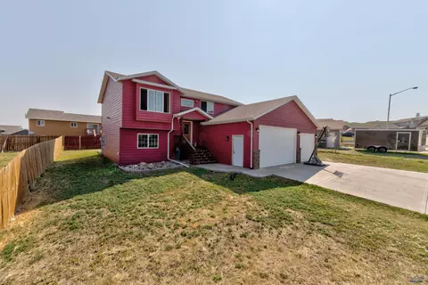 336 Big Badger Dr, Box Elder, SD 57719 photo 1