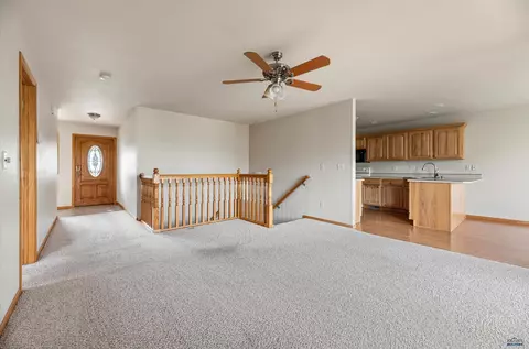 2112 Windmill Dr, Spearfish, SD 57783 photo 6