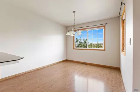 2112 Windmill Dr, Spearfish, SD 57783 photo 11