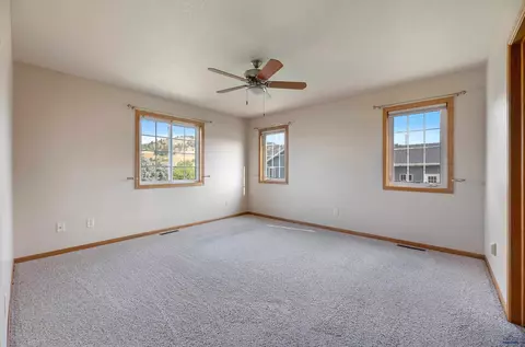 2112 Windmill Dr, Spearfish, SD 57783 photo 13