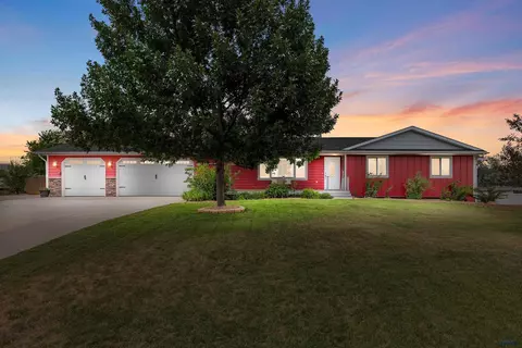 10950 Elk Creek Vlg Rd, Piedmont, SD 57769