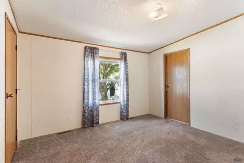 1107 Crow Peak Ln, Spearfish, SD 57783 photo 13