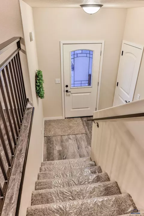 628 Civil Way, Box Elder, SD 57719 photo 14