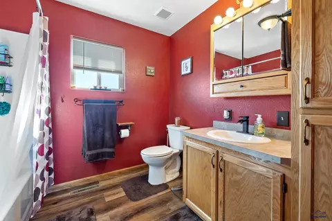 41 N 4th, Hermosa, SD 57744 photo 12