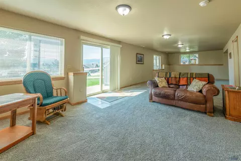 2501 Chokecherry Cir, Spearfish, SD 57783 photo 19