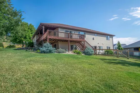 2501 Chokecherry Cir, Spearfish, SD 57783 photo 2
