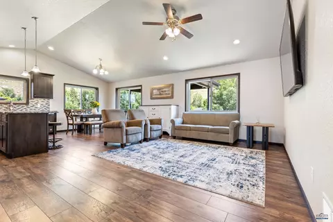 14348 Wolf Creek Ct, Summerset, SD 57769 photo 5