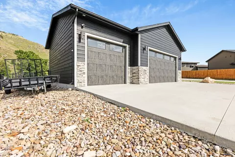 14348 Wolf Creek Ct, Summerset, SD 57769 photo 38