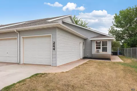 244 Federal Ave, Rapid City, SD 57702
