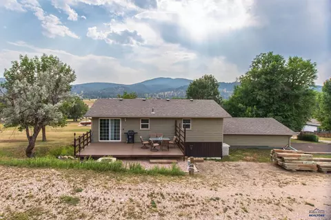 8064 Blucksberg Dr, Sturgis, SD 57785