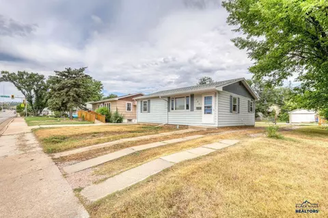 124 St Patrick, Rapid City, SD 57701