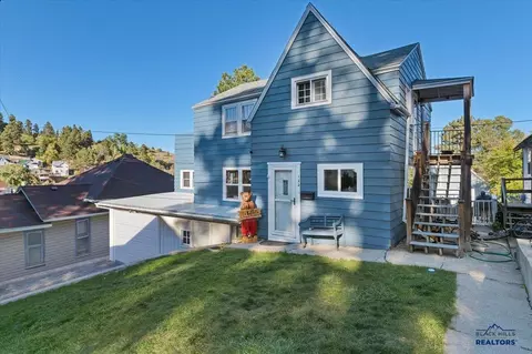 122 Grand Ave, Lead, SD 57754 photo 2