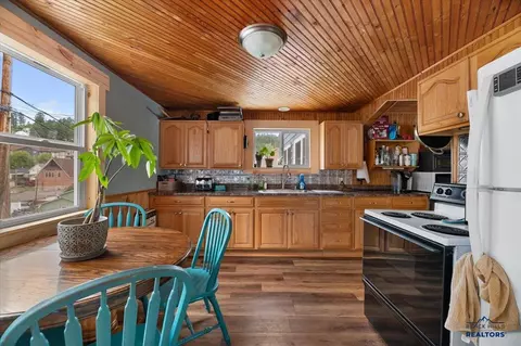 122 Grand Ave, Lead, SD 57754 photo 7