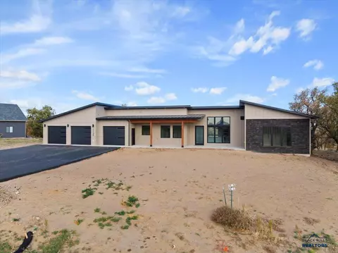 11126 Wagon Box Dr, Belle Fourche, SD 57717 photo 27