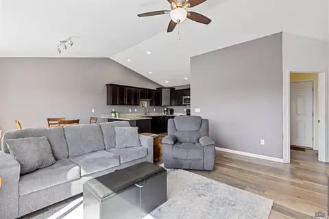 638 Denali Dr, Box Elder, SD 57719 photo 6