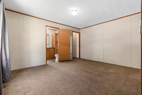 502 Valley Dr, Philip, SD 57567 photo 14