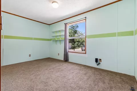 502 Valley Dr, Philip, SD 57567 photo 17