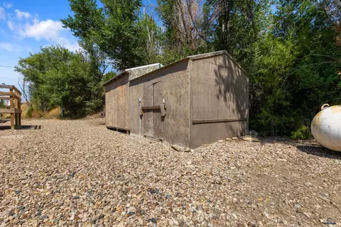 502 Valley Dr, Philip, SD 57567 photo 29