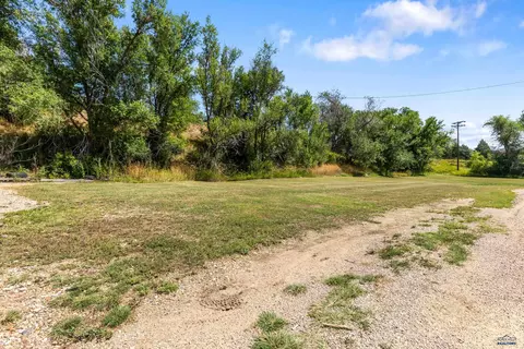 502 Valley Dr, Philip, SD 57567 photo 26