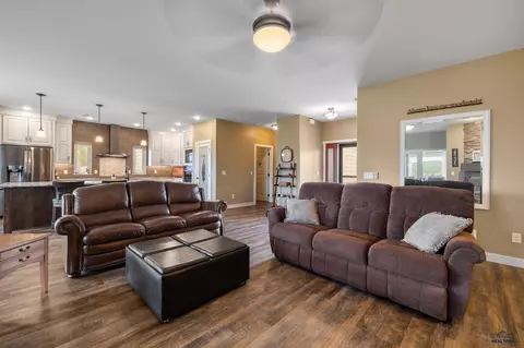 2231 Malibu Loop, Sturgis, SD 57785 photo 9