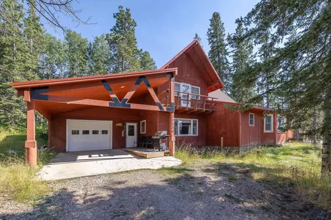 21134 Lost Camp Trl, Lead, SD 57754