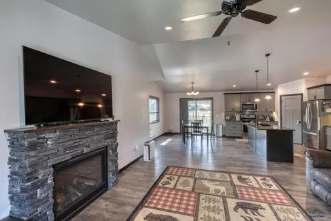8145 Foley Dr, Summerset, SD 57769 photo 10