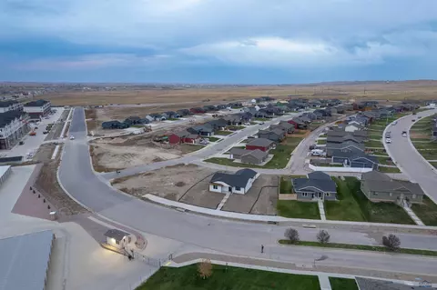 582 Denali Dr, Box Elder, SD 57719 photo 10