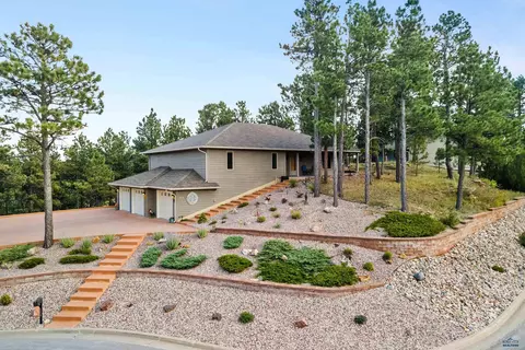 1628 N Grand Vista Ct, Rapid City, SD 57701