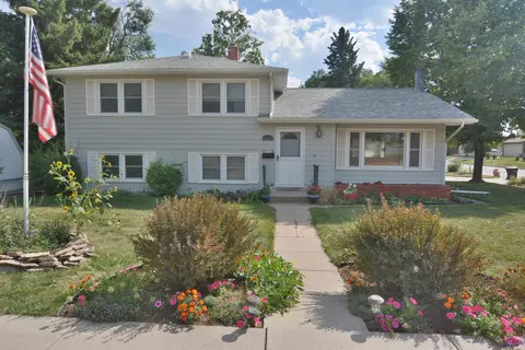 3639 W St Louis, Rapid City, SD 57702